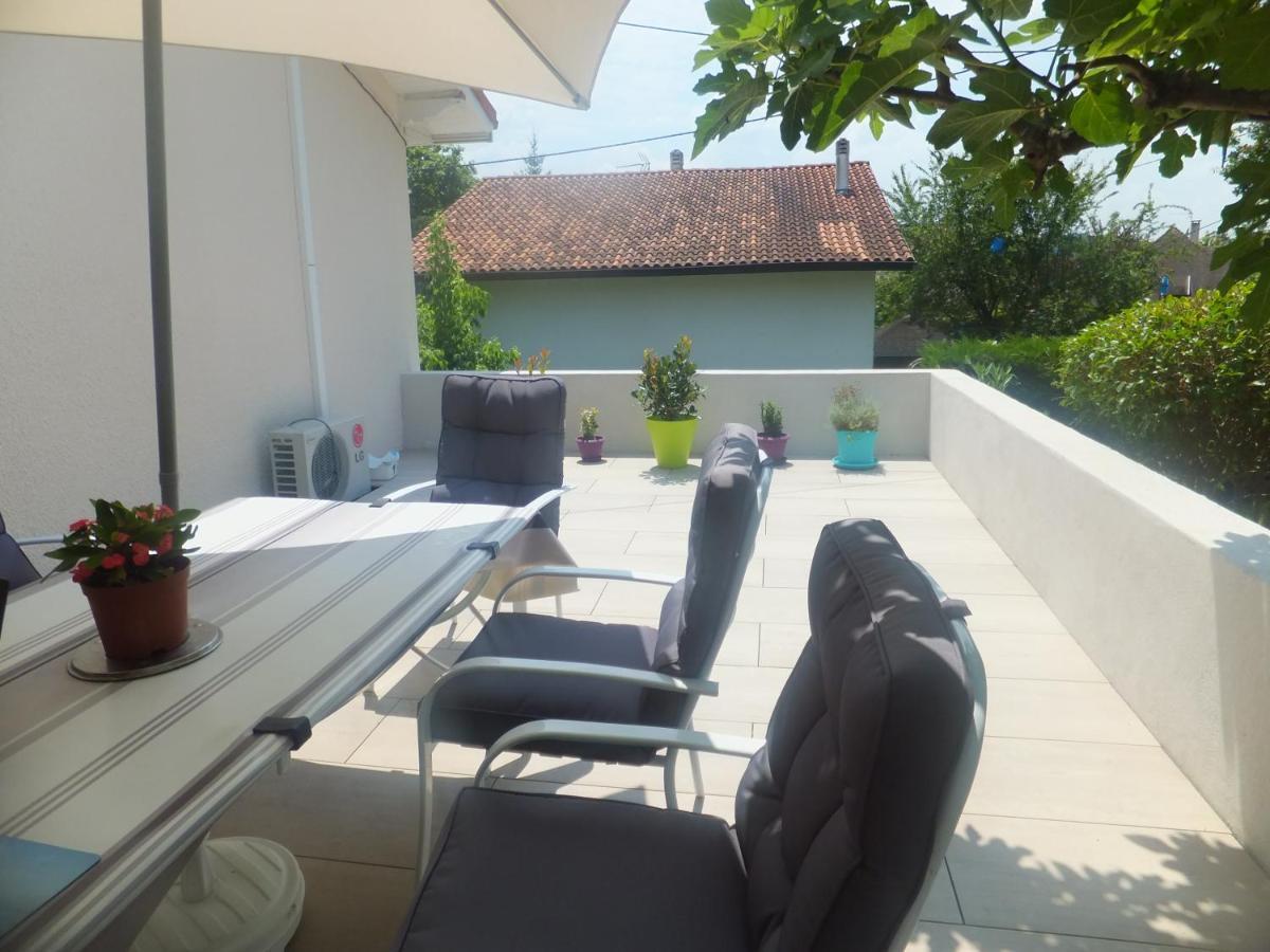 Bed and Breakfast Accueil Lafaye21 Orthez Exterior foto