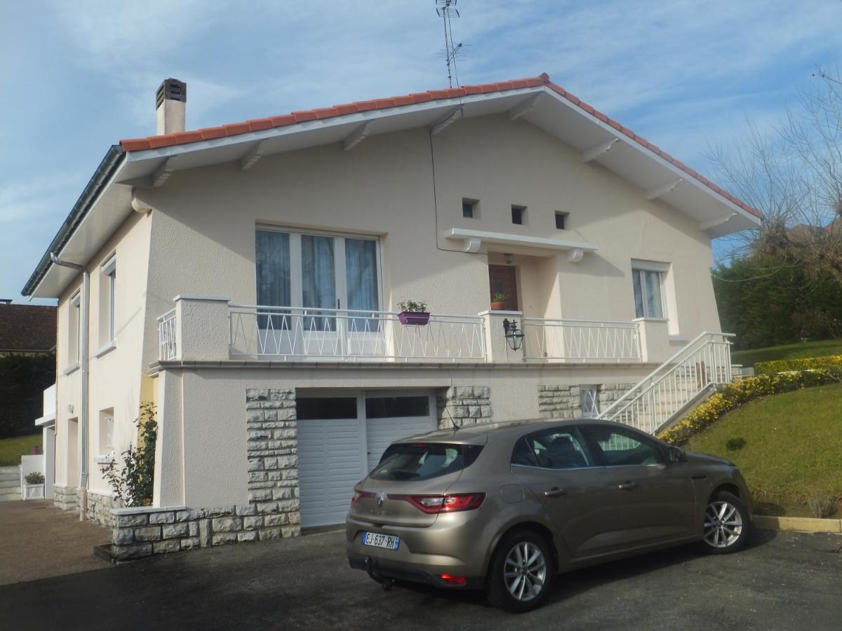Bed and Breakfast Accueil Lafaye21 Orthez Exterior foto